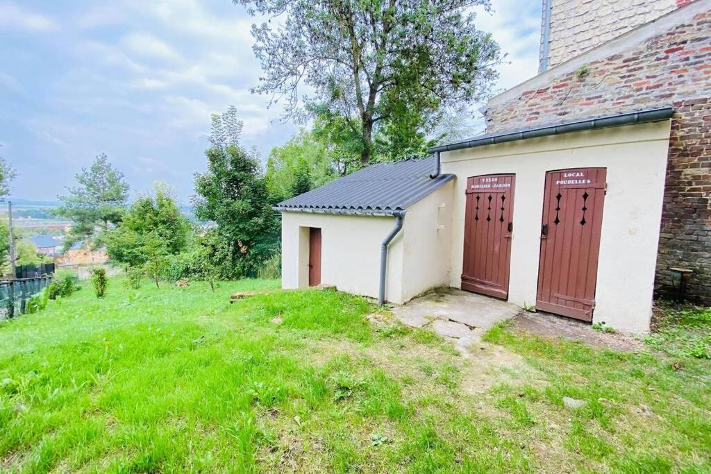 Appartement Cosy Avec Jardin Chaleureux Laon Esterno foto
